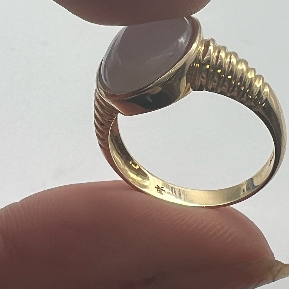 14 karat lavender Jade ring - Picture 5 of 9